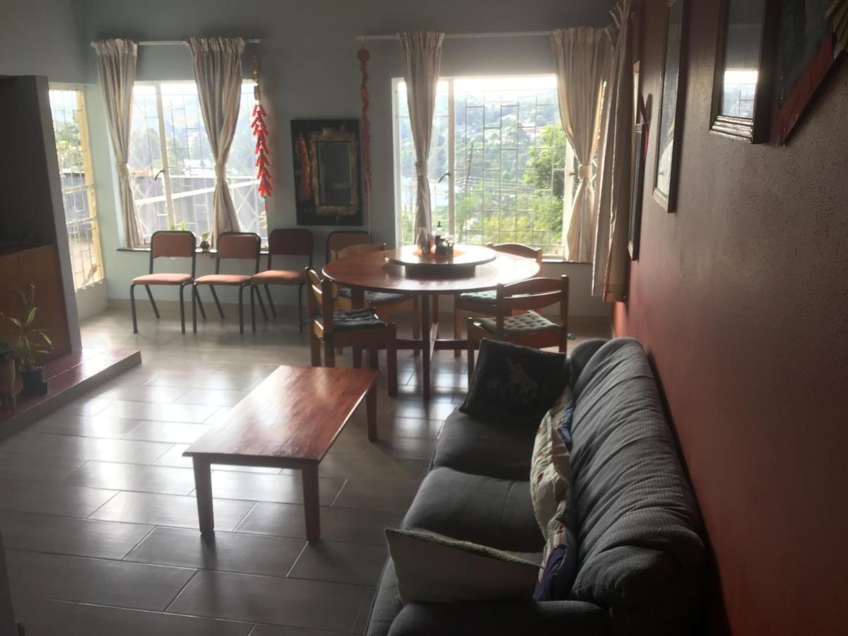 Otentik Guesthouse Mbabane Exteriér fotografie